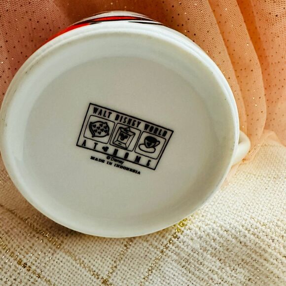 Mickey Mouse Mug - Picture 5 of 5